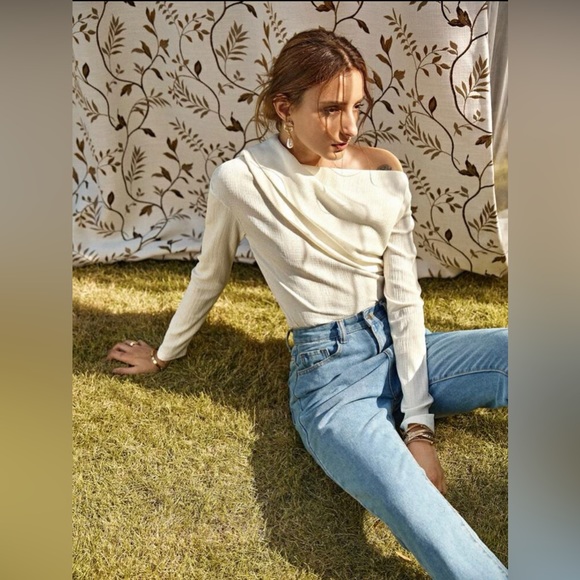 New Solid Asymmetrical Neck Tee - Picture 3 of 5